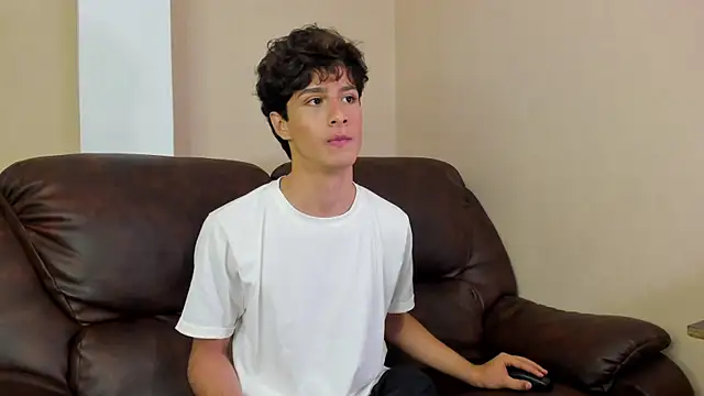 Xam Collen online show from 11/27/25, 03:23