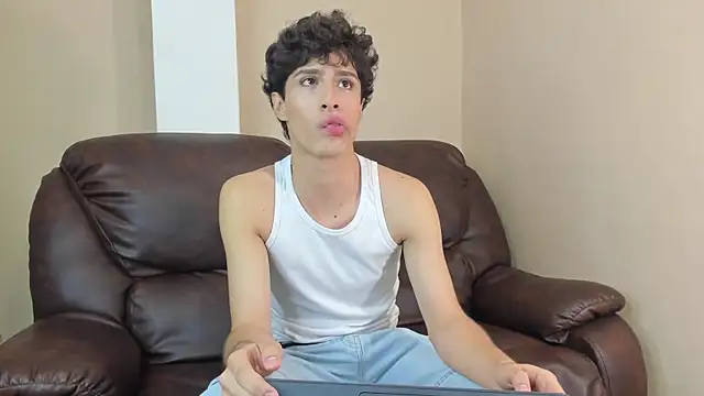 Xam Collen online show from 12/05/25, 04:05