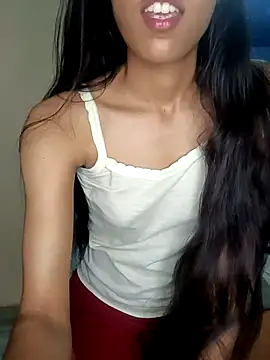 Snapshot of reetika6375 chatting on 09/22/25, 12:44 reetika6375 online show from 09/22/25, 12:44