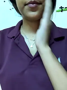 reetika6375 online show from 03/24/26, 03:17