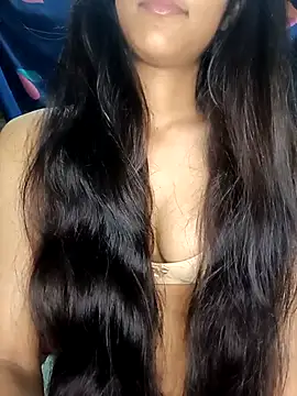 Snapshot of reetika6375 chatting on 11/01/25, 07:52 reetika6375 online show from 11/01/25, 07:52