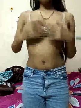 Snapshot of reetika6375 chatting on 02/12/26, 08:08 reetika6375 online show from 02/12/26, 08:08