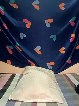 Snapshot of reetika6375 chatting on 11/05/25, 08:56 reetika6375 online show from 11/05/25, 08:56