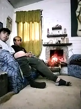 Snapshot of sky-wolves chatting on 10/08/25, 06:19 sky-wolves online show from 10/08/25, 06:19