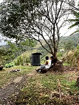 Snapshot of sky-wolves chatting on 09/18/25, 04:10 sky-wolves online show from 09/18/25, 04:10