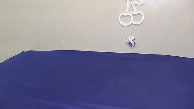 Serafynn online show from 11/12/25, 01:54