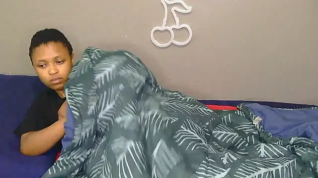 Serafynn online show from 01/10/26, 01:56