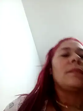 sofiagutierrez   online show from 11/22/25, 08:51