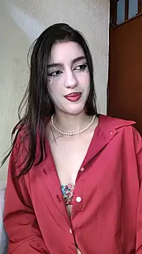 Emily-hottson online show from 12/17/25, 02:11