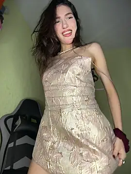 Emily-hottson online show from 03/11/26, 05:23