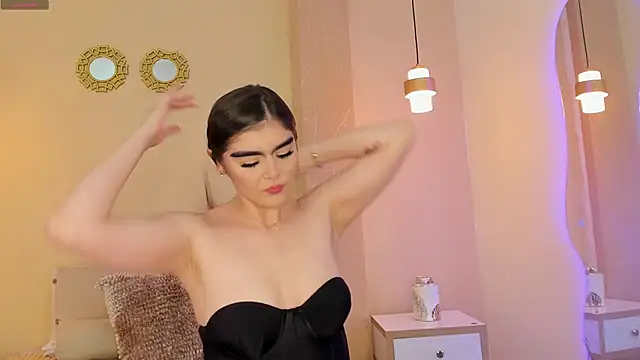 SofiaFontaiine online show from 10/28/25, 04:13