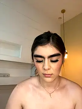 SofiaFontaiine online show from 11/16/25, 04:39