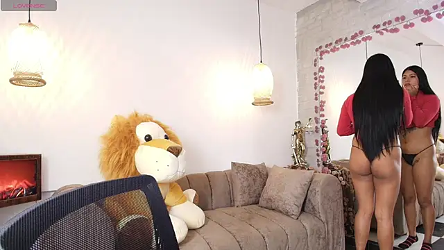 Cristal DIM online show from 10/13/25, 02:18