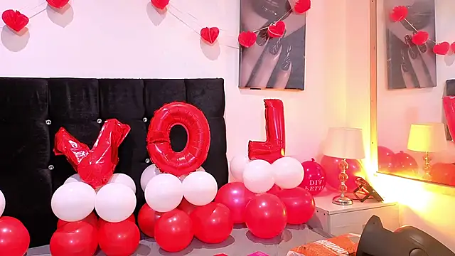 Angel-dragun online show from 02/15/26, 03:40