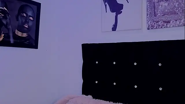 Angel-dragun online show from 03/18/26, 03:09