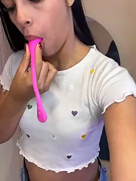 Snapshot of Ambersfoxx chatting on 02/09/26, 03:10 Ambersfoxx online show from 02/09/26, 03:10