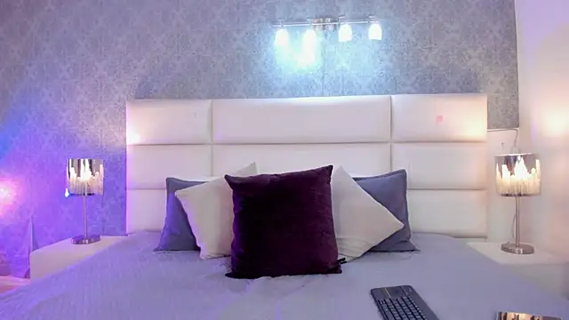 Celeste Amber online show from 01/12/26, 08:04