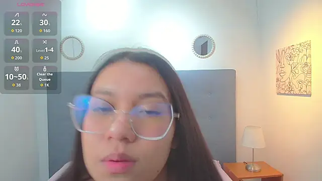 chaneelstark online show from 10/15/25, 04:11