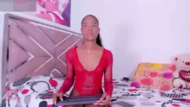 Cristal Deep ass online show from 01/18/26, 08:45