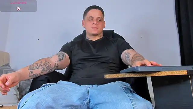 denis munera online show from 10/02/25, 09:40