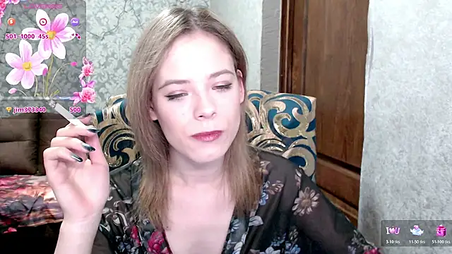 Snapshot of Kate__Loves chatting on 02/05/26, 08:15 Kate Loves online show from 02/05/26, 08:15