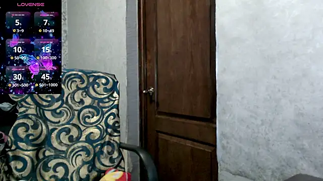 Kate  Loves online show from 11/18/25, 07:17