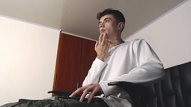 jaico santos online show from 12/16/25, 11:09