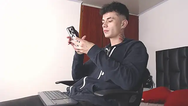 jaico santos online show from 10/24/25, 10:53