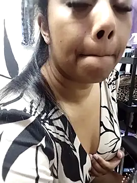 Ebony-Goddess19 online show from 11/21/25, 04:39