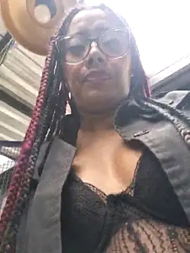 Ebony-Goddess19 online show from 10/30/25, 05:10