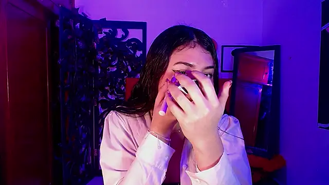 ilayra smith online show from 11/25/25, 08:20