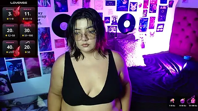 Roxy f w online show from 03/14/26, 10:16