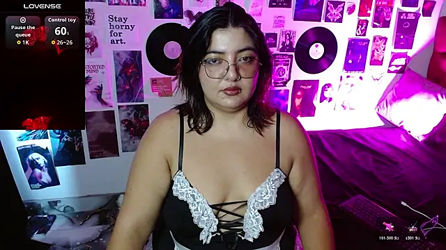 Roxy f w online show from 04/09/26, 03:29