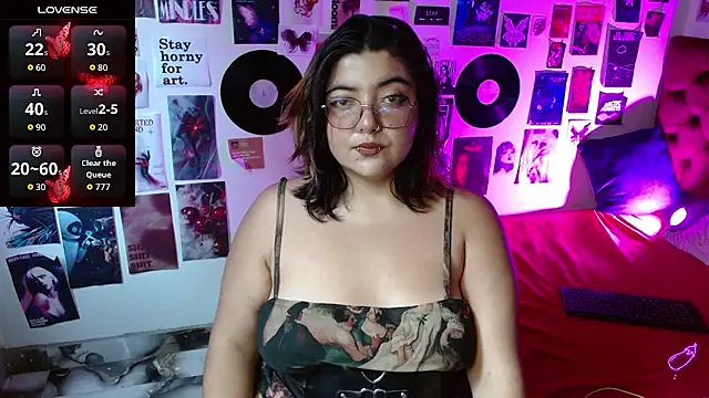 Roxy f w online show from 04/11/26, 01:59