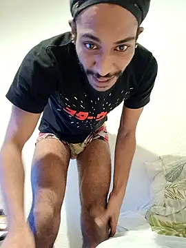 Mikaaa97 online show from 12/18/25, 06:07