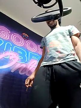 Snapshot of Mikaaa97 chatting on 03/02/26, 12:11 Mikaaa97 online show from 03/02/26, 12:11