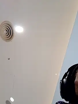 Snapshot of Mikaaa97 chatting on 03/13/26, 01:16 Mikaaa97 online show from 03/13/26, 01:16