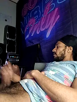 Snapshot of Mikaaa97 chatting on 02/19/26, 03:25 Mikaaa97 online show from 02/19/26, 03:25