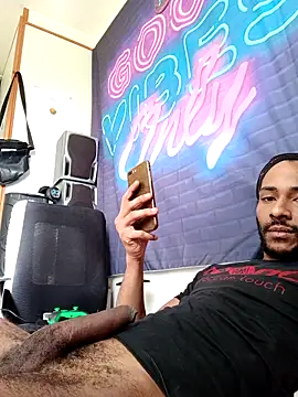 Snapshot of Mikaaa97 chatting on 02/17/26, 12:35 Mikaaa97 online show from 02/17/26, 12:35