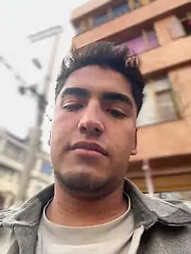 Snapshot of tomy_hot20 chatting on 10/07/25, 10:00 tomy hot20 online show from 10/07/25, 10:00