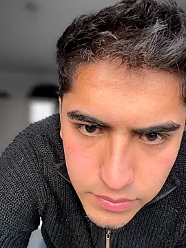 Snapshot of tomy_hot20 chatting on 09/26/25, 09:54 tomy hot20 online show from 09/26/25, 09:54