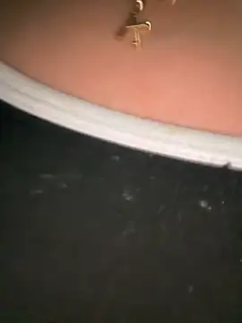 Isa klein online show from 11/07/25, 01:32