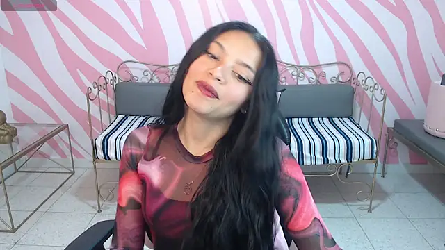 maddie  cute online show from 10/02/25, 08:12