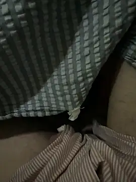 koeanboy11 online show from 09/19/25, 04:38