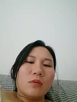 wen78759 online show from 10/13/25, 04:25