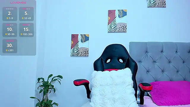 mia hajar333 online show from 11/08/25, 07:28