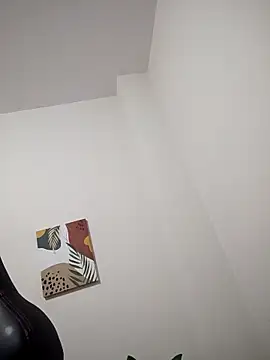 mia hajar333 online show from 11/18/25, 07:17