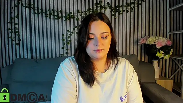 Mia R0ss online show from 10/27/25, 01:06