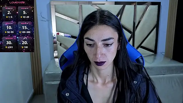 Snapshot of Maily_a_ chatting on 02/14/26, 03:29 Maily a online show from 02/14/26, 03:29