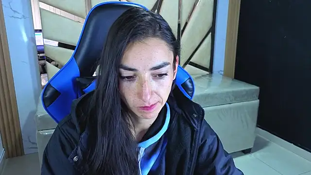 Maily a  online show from 03/20/26, 02:45